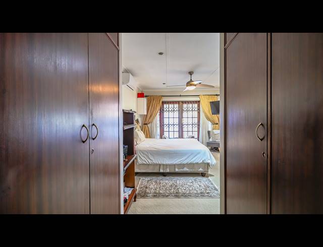 3 BEDROOM HOUSE FOR SALE IN MONTGOMERY PARK